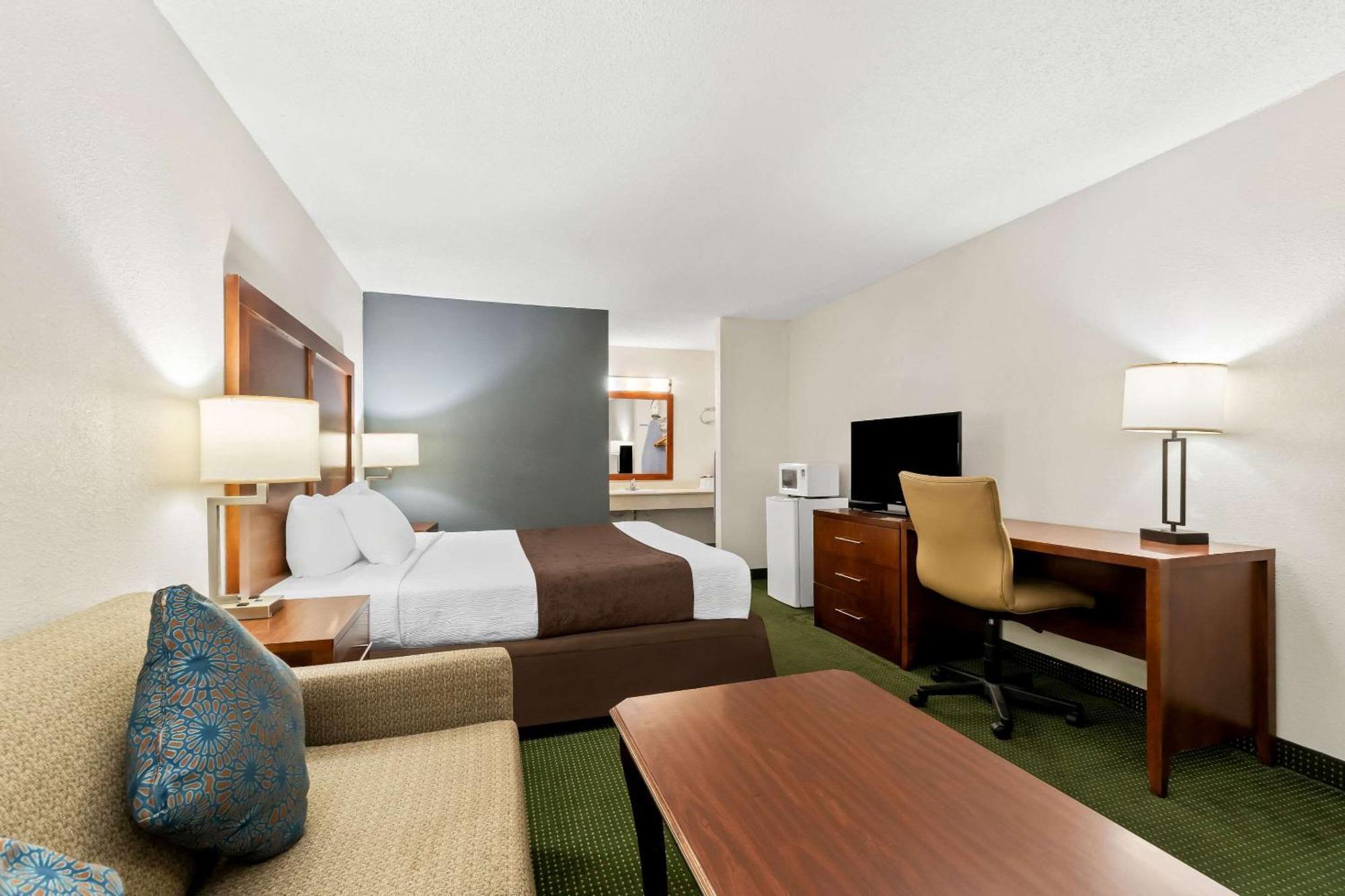 Rodeway Inn Далтън Екстериор снимка
